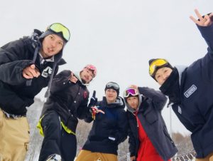 星野リゾート猫魔スキー場で今シーズンの初滑り！年末の大寒波でふかふかパウダー！