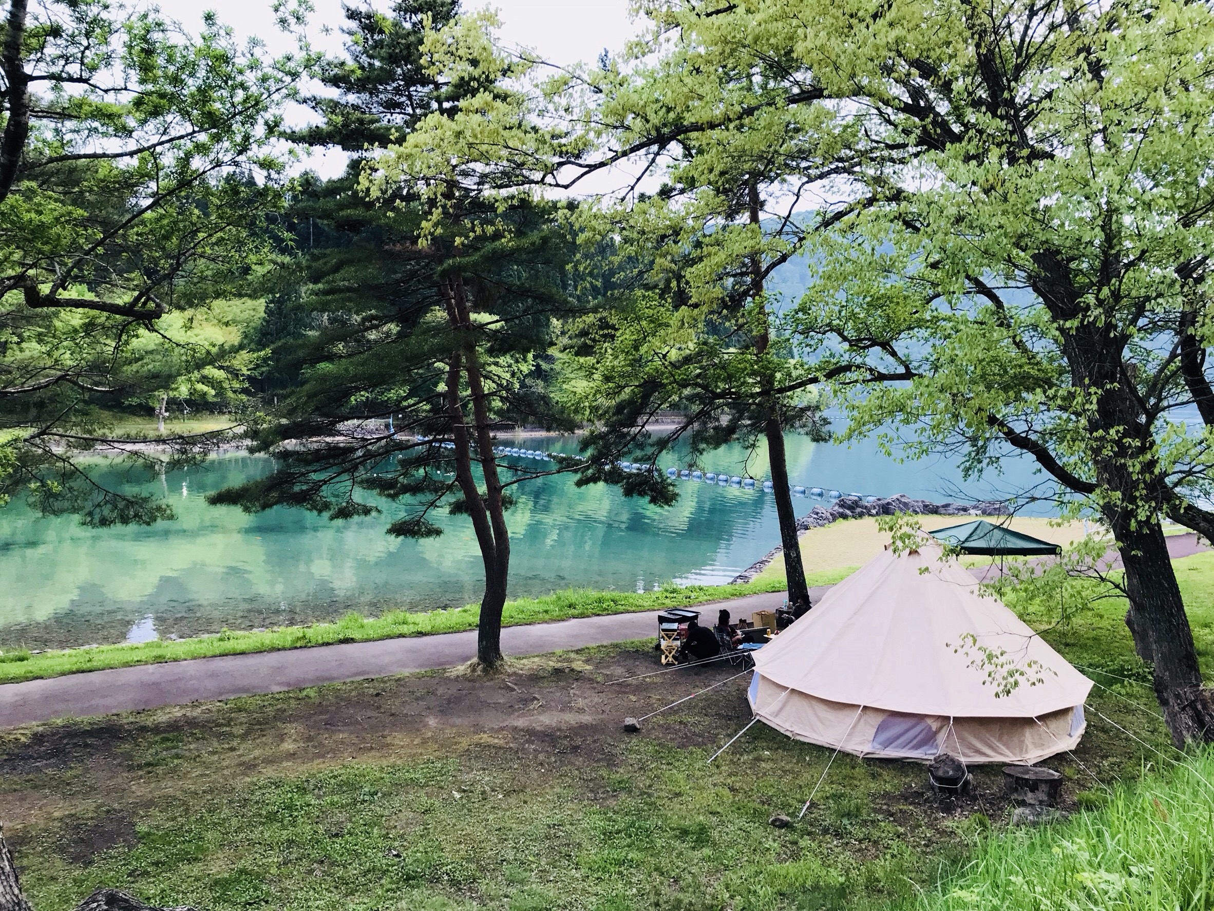ワンポールテントが映えた！ 金山町 沼沢湖畔のキャンプ。