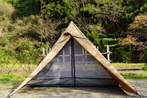今年のキャンプはこのテントで決まり！大人気テント『PANDA TC』の魅力＆設営方法を徹底解剖!!