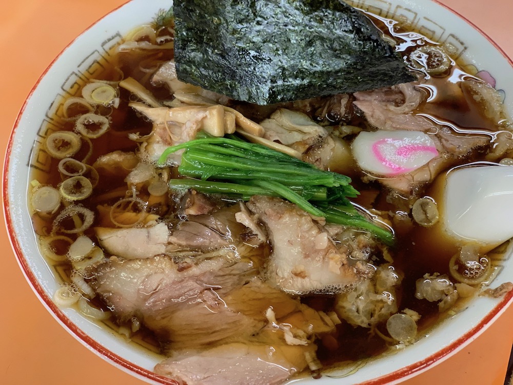 青島食堂の長岡ラーメン