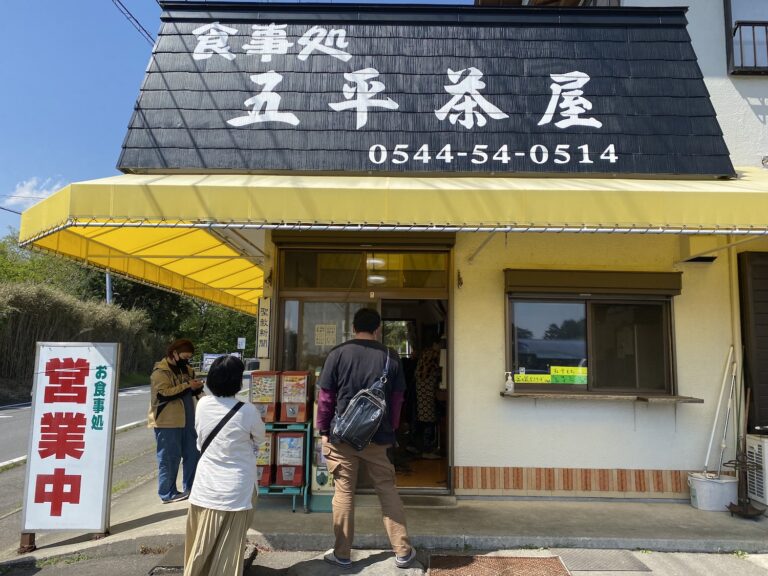 富士宮焼きそばが超美味！ ふもとっぱらキャンプ場に行ったら「 五平茶屋」に寄ってみて！