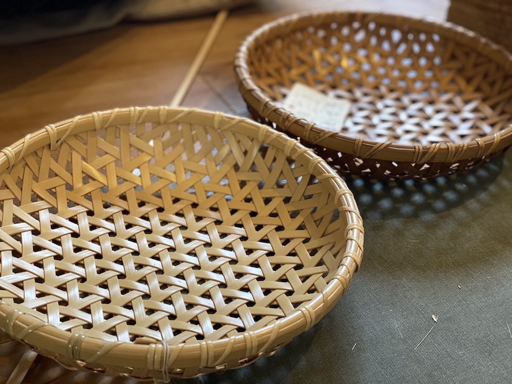 職人による伝統のワザを目の前で。「竹聲館（ちくせいかん）」で大分名物の竹工芸に触れる。