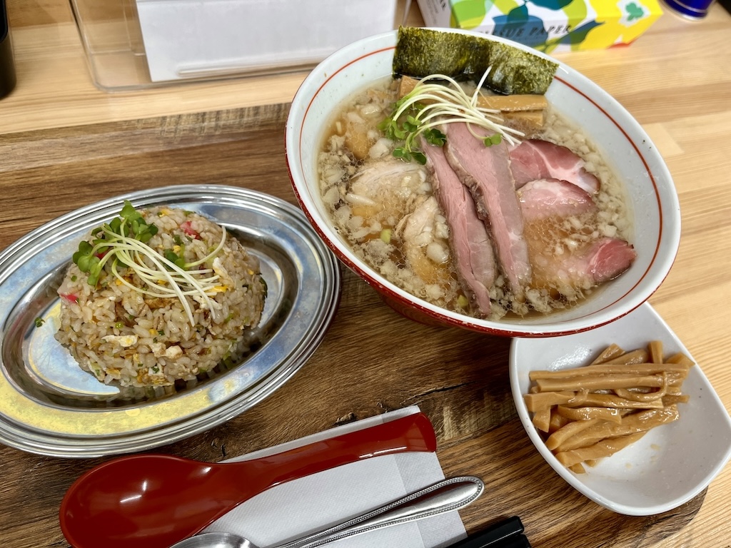 福島市渡利麺飯酒家サイトウキッチン
