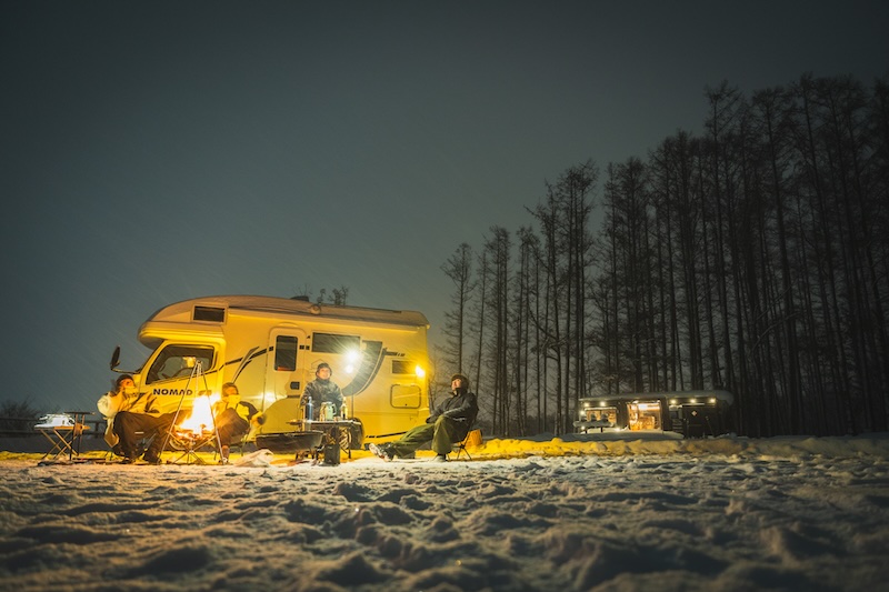 北海道で雪中キャンプに挑戦！道北ドライブ旅行は快適なキャンピングカーで！
